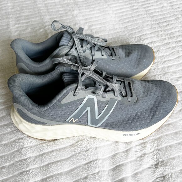 New Balance Women's Shoes US 11 Blue Fresh Foam Aishi Running Jogging Sneakers - Picture 1 of 10